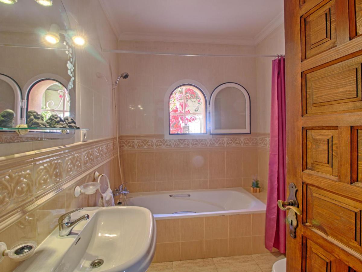 Villa Estrella By Interhome Calp